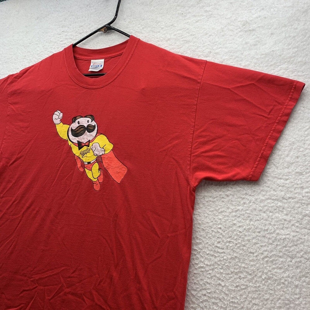 VTG Hanes Beefy T-Shirt Adult XL X-Large Pringles Man Superhero Chips Snacks Red - Picture 7 of 14